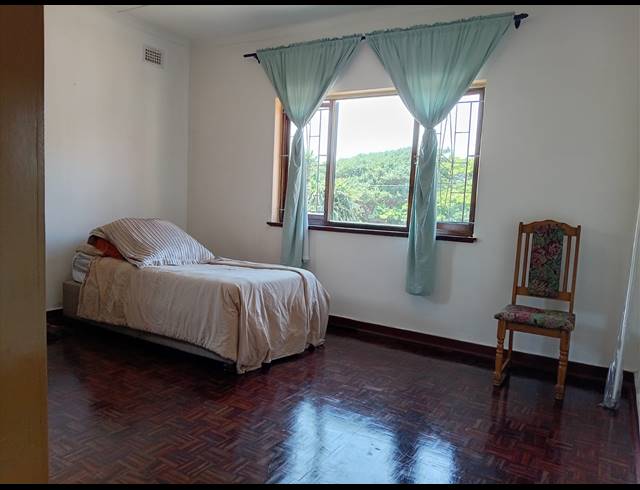 4 BEDROOM HOUSE FOR SALE IN BLUFF